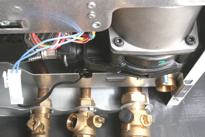 id isar he24 service valves 2.gif